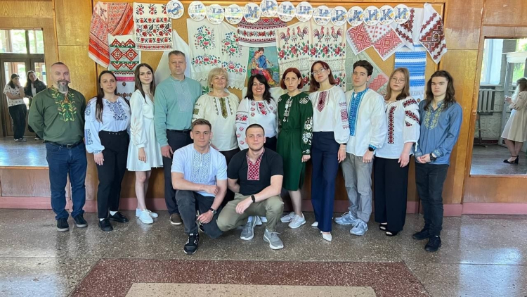 День вишиванки у ННІ ІНФОТЕХ!