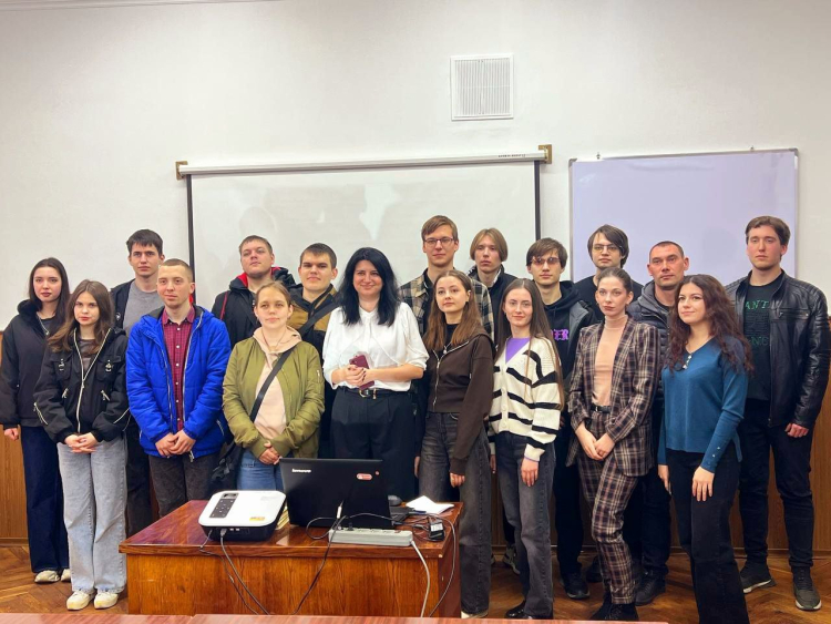 Комунікація як ключ до професійного успіху: в ННІ ІНФОТЕХ відбувся тренінг для майбутніх педагогів