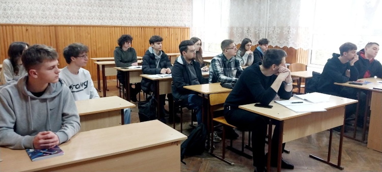 Виховна година, присвячена 40-річчю Чорнобильської трагедії...